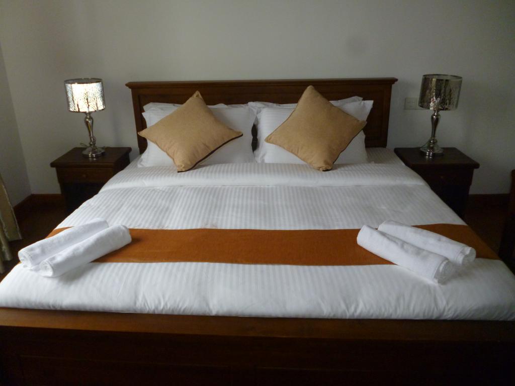 נוארה אליה Daffodil'S Hotel חדר תמונה