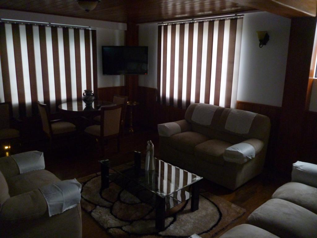 נוארה אליה Daffodil'S Hotel מראה חיצוני תמונה