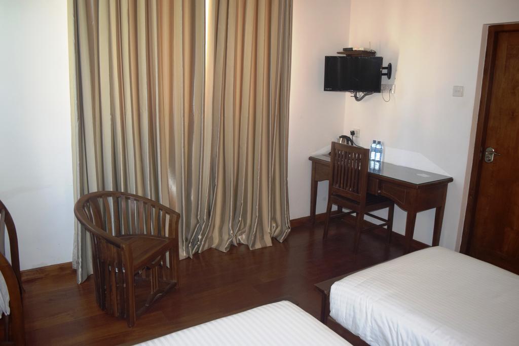 נוארה אליה Daffodil'S Hotel מראה חיצוני תמונה