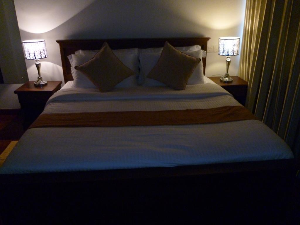נוארה אליה Daffodil'S Hotel מראה חיצוני תמונה